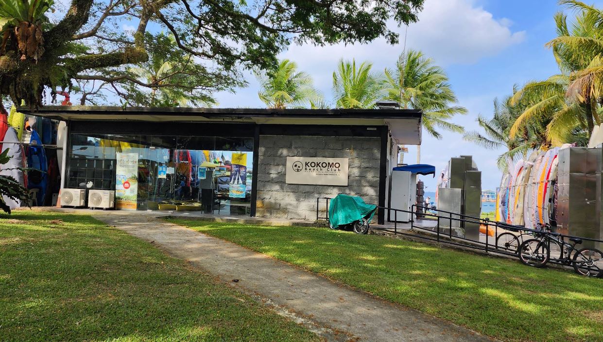 Kokomo Beach Club front